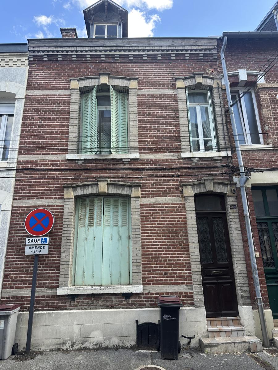 Maison 4 pièces 120 m² · à Saint-Quentin · 120 m² · 64 300 €