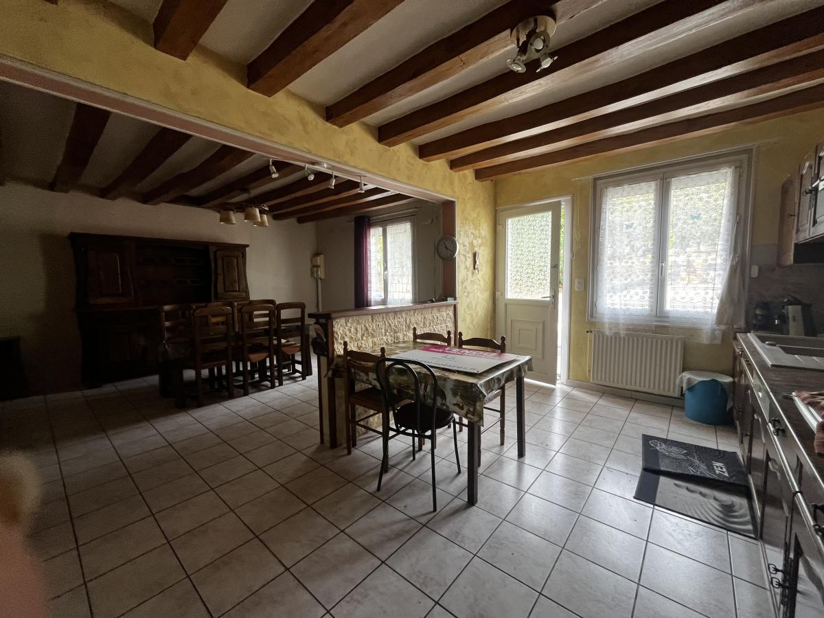 Maison 4 pièces 153 m² · à Neuil · 153 m² · 159 000 €