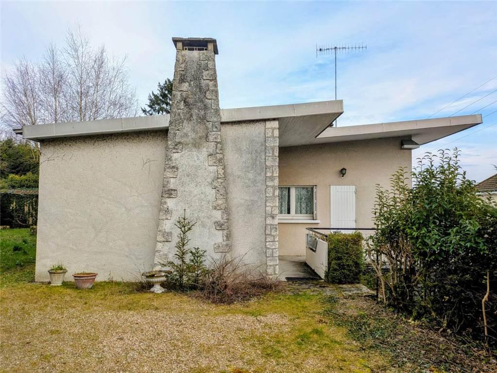 Maison 4 pièces 105 m² · à Sainte-Maure-de-Touraine · 105 m² · 183 750 €