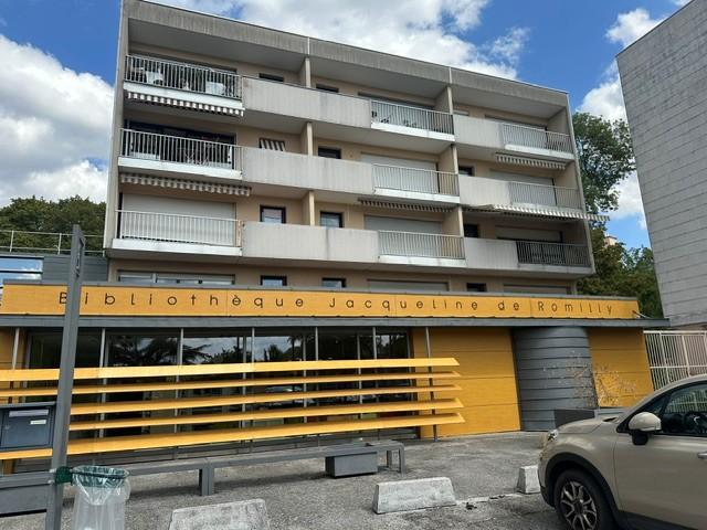 Appartement 1 pièce 28 m² · à Crosne · 27,7 m² · 90 080 €
