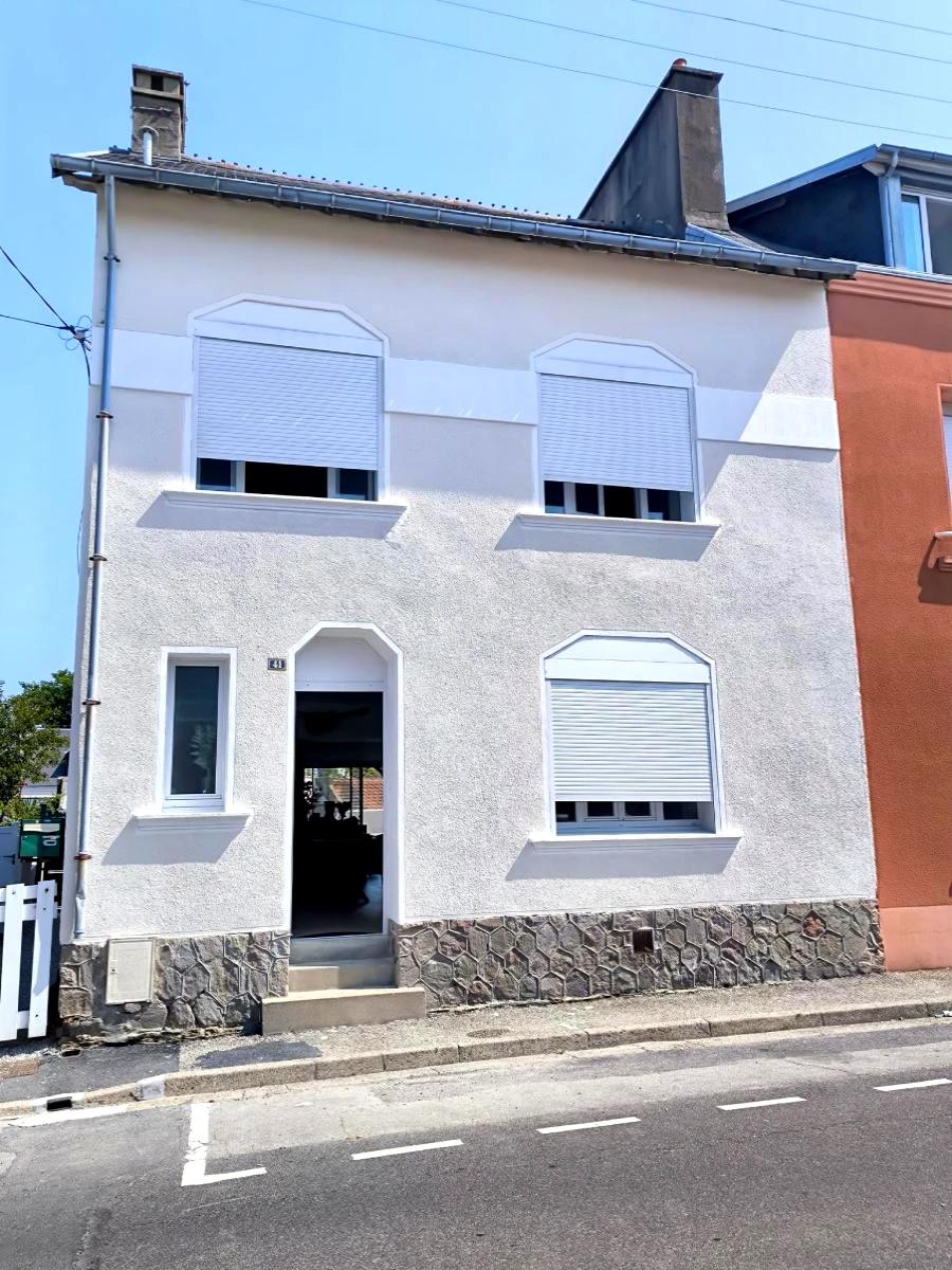 Maison 4 pièces 76 m² · à Cherbourg-en-Cotentin · 76 m² · 261 100 €