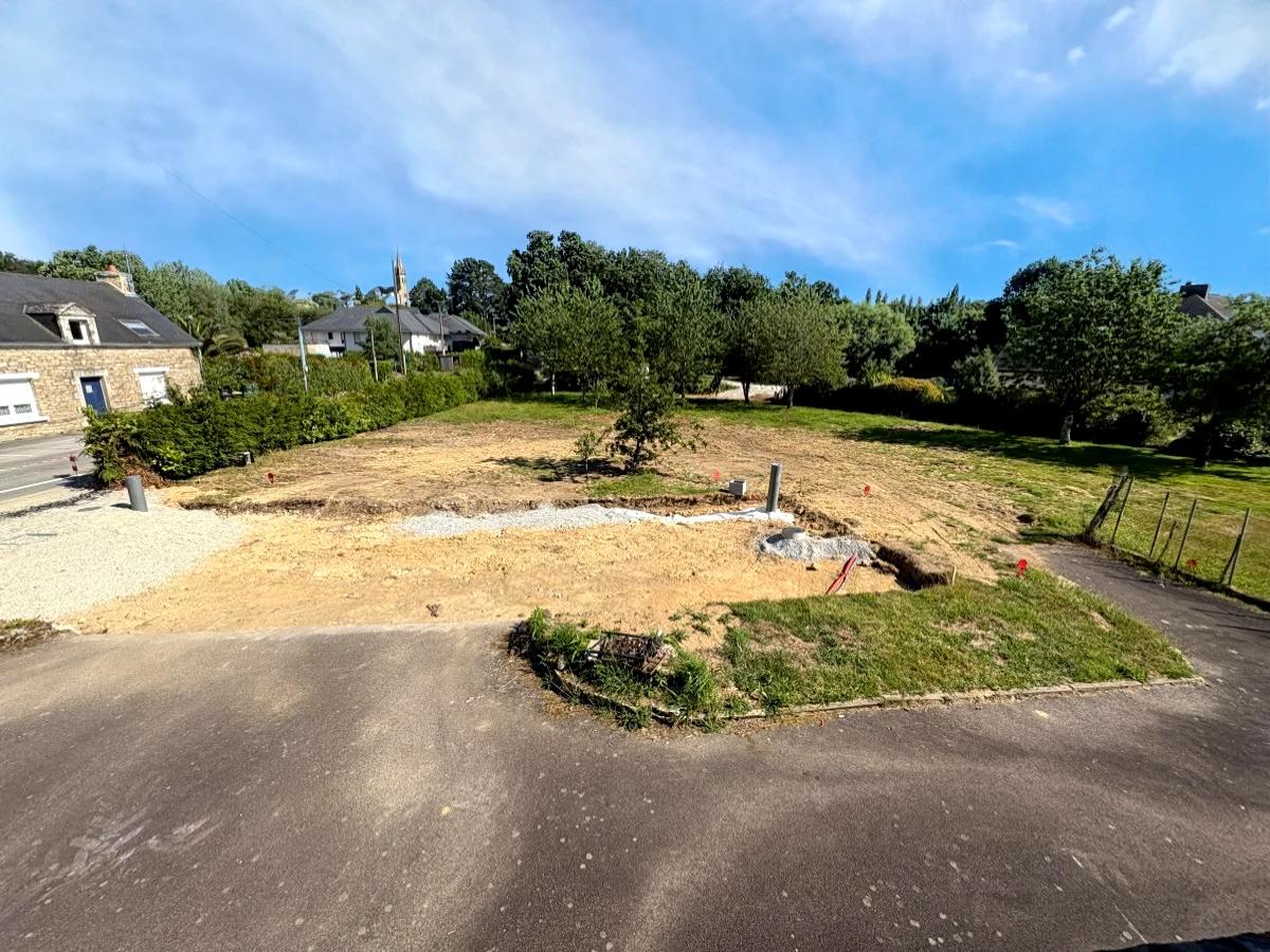 Terrains à Bâtir viabilisé · à Baden · 262 000 €