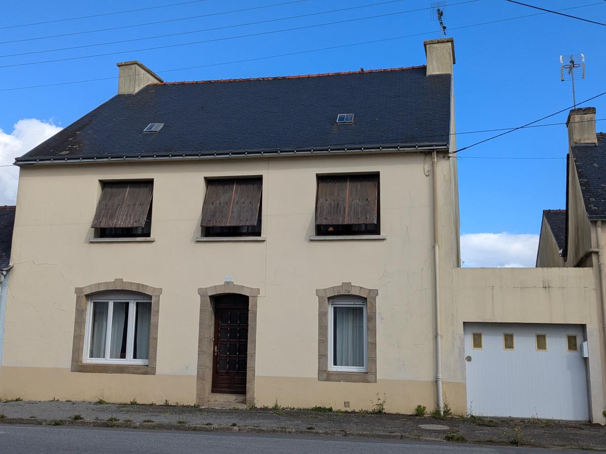 Maison 8 pièces 138 m² · à Roudouallec · 138 m² · 158 140 €