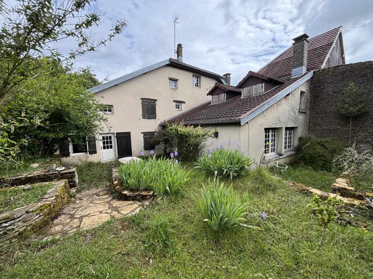 Maison 8 pièces 160 m² · à Montenois · 160 m² · 119 000 €