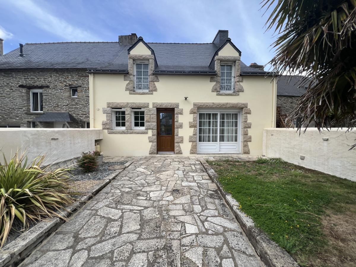 Maison 5 pièces 115 m² · à Montertelot · 115 m² · 208 340 €