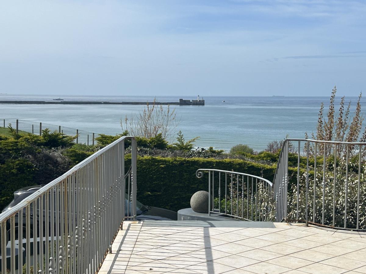 Maison 173 m² · à Boulogne-sur-Mer · 173 m² · 741 600 €