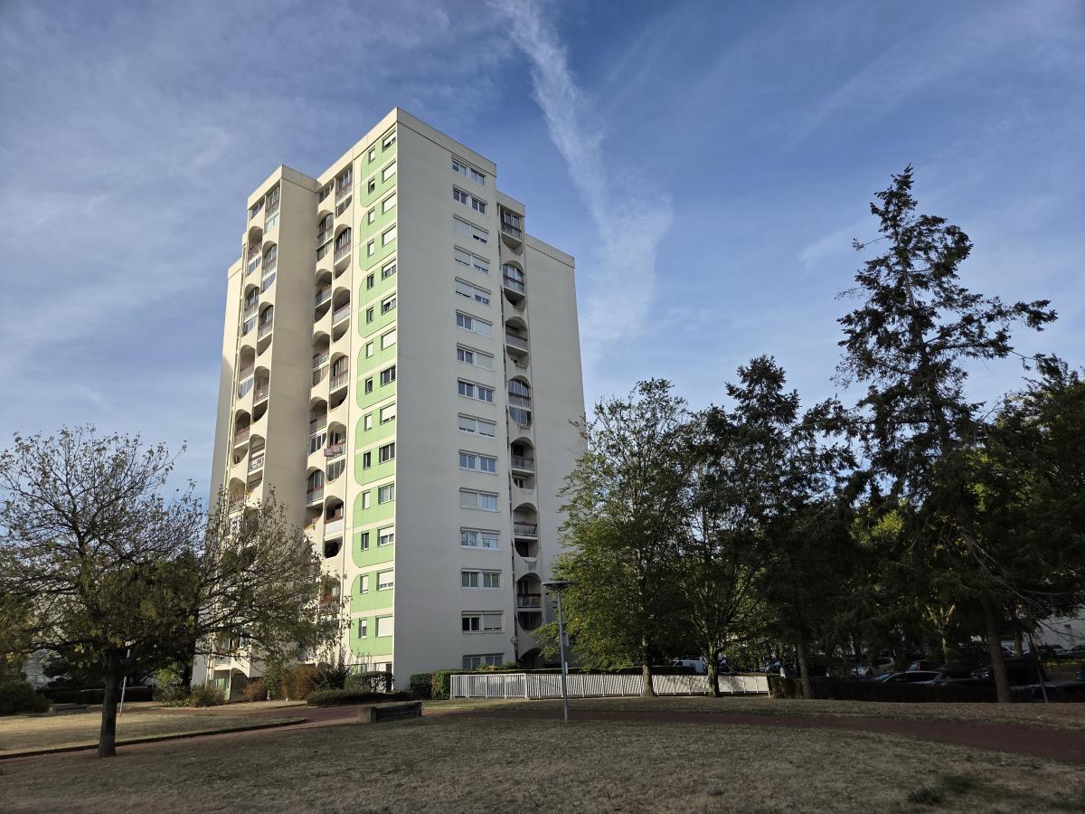 Appartement 3 pièces 69 m² · à Angers · 69 m² · 136 240 €