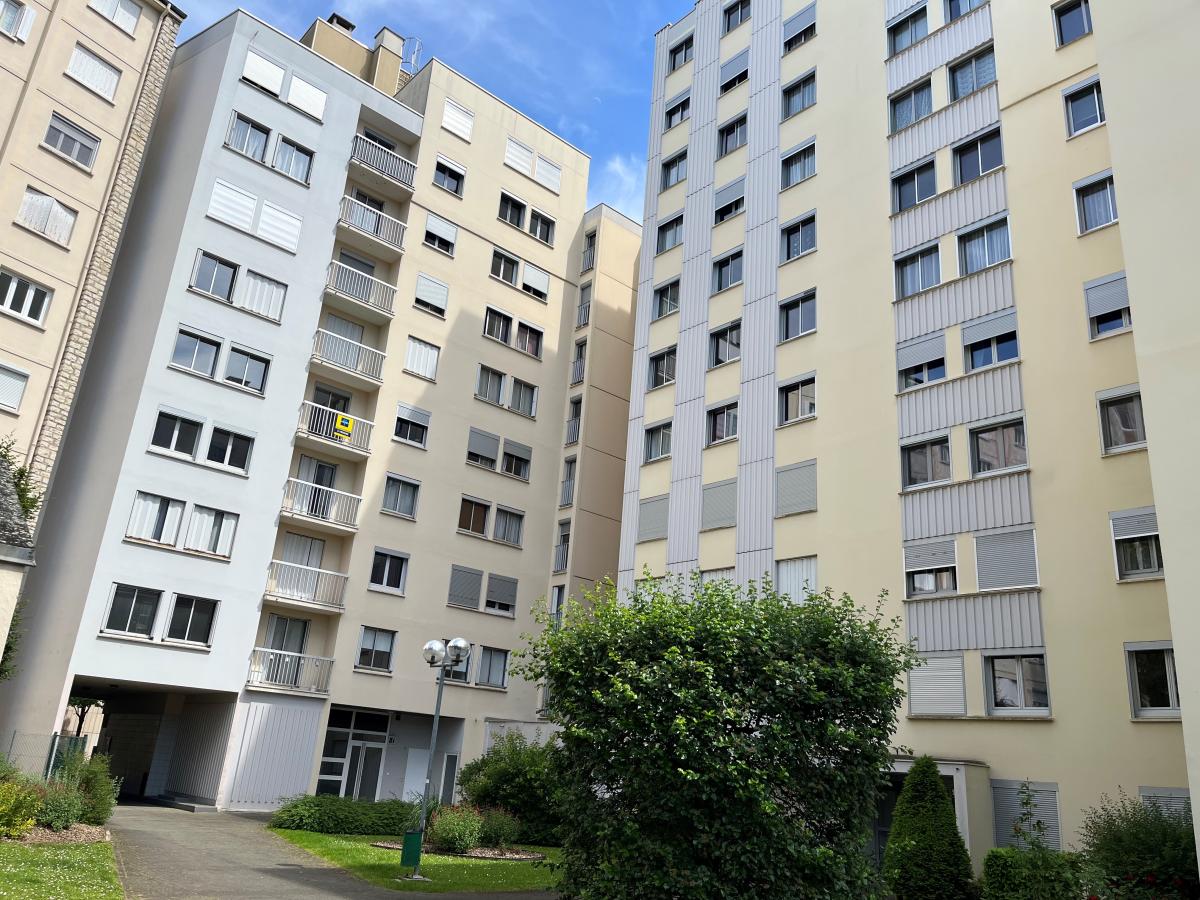 Appartement 4 pièces 78 m² · à Dijon · 77,9 m² · 215 000 €