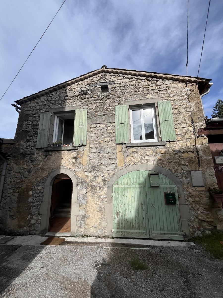 Maison 55 m² · à Menglon · 55 m² · 700 €/mois