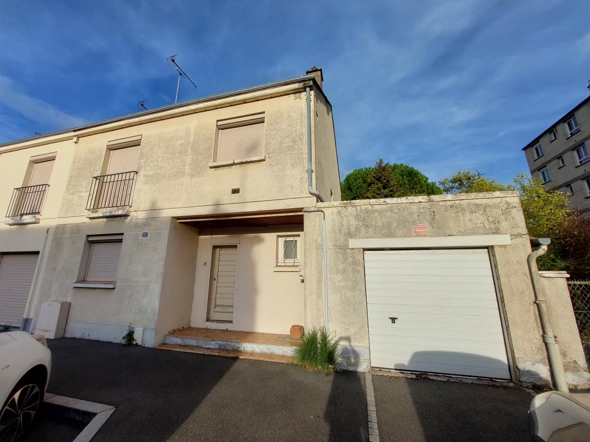 Maison 4 pièces 82 m² · à Orléans · 82,2 m² · 182 000 €
