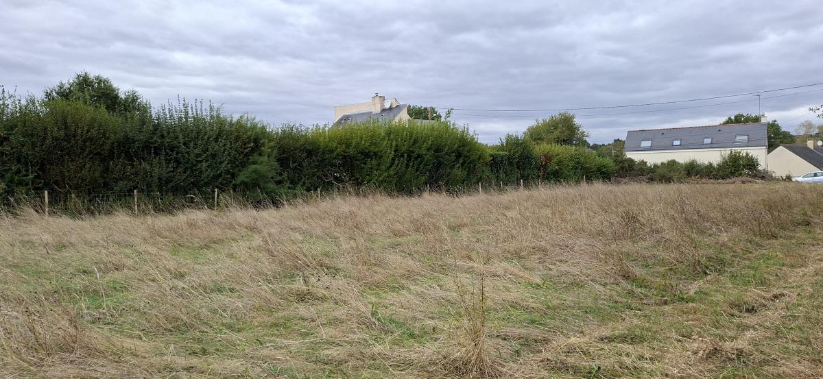 Terrain 866 m² · à Feneu · 102 900 €