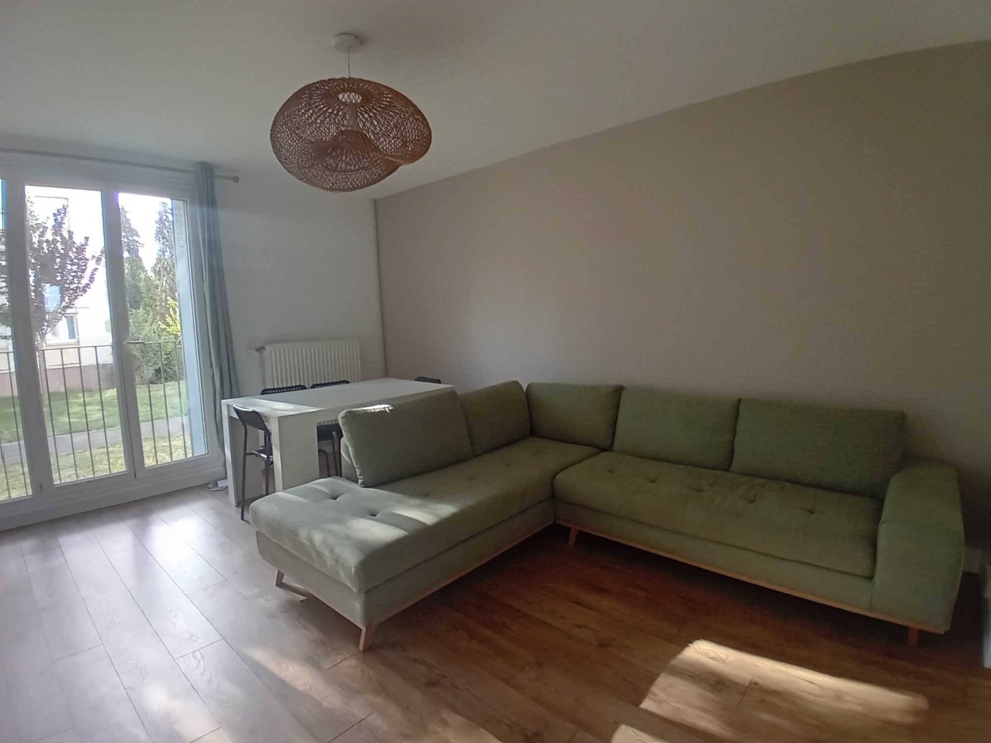 Appartement 4 pièces 68 m² · à Taverny · 67,5 m² · 1 277 €/mois