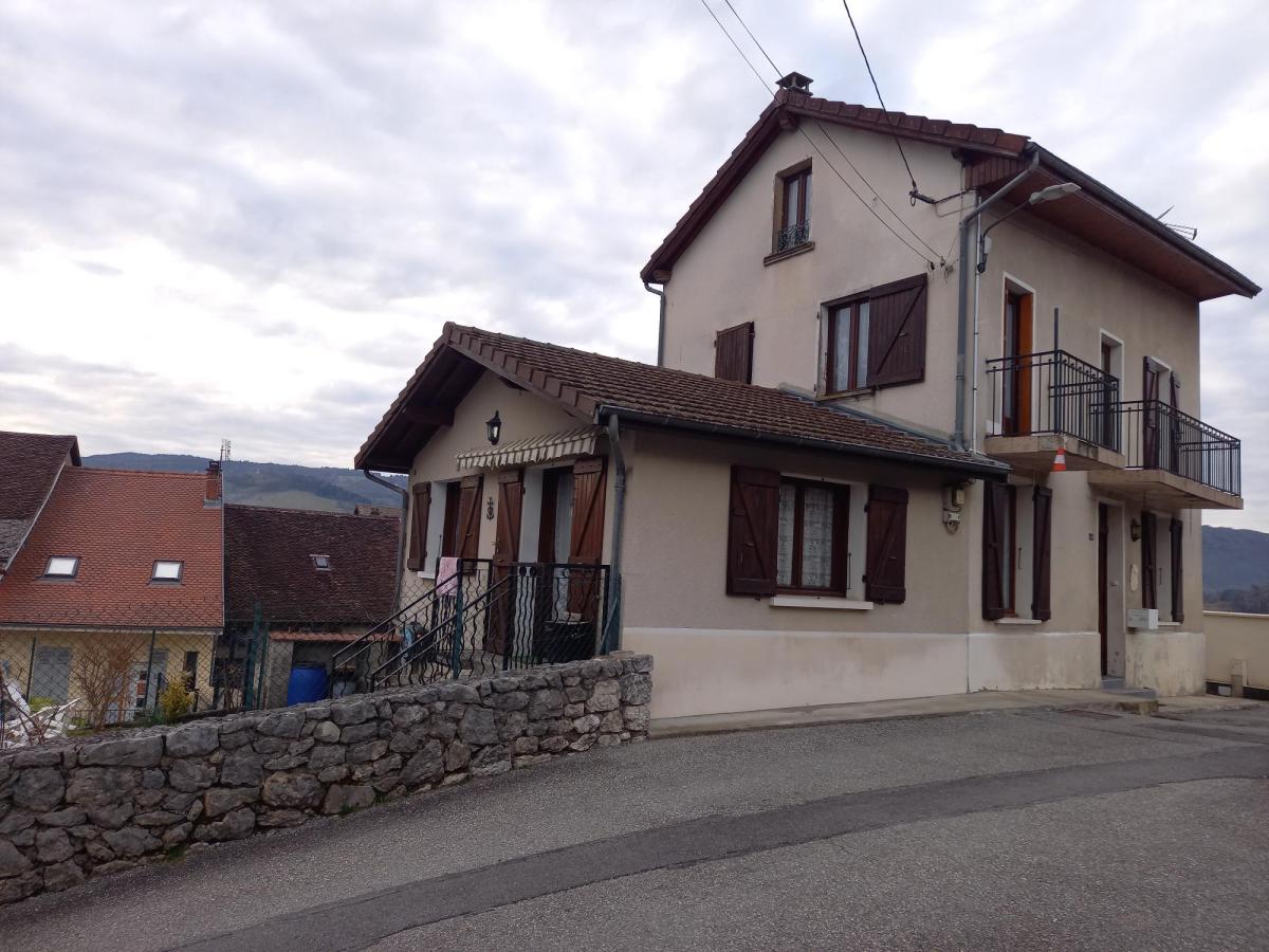 Maison 7 pièces 112 m² · à Les Échelles · 112 m² · 169 000 €