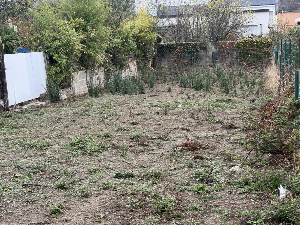 Terrain 326 m² · à Riantec · 94 644 €