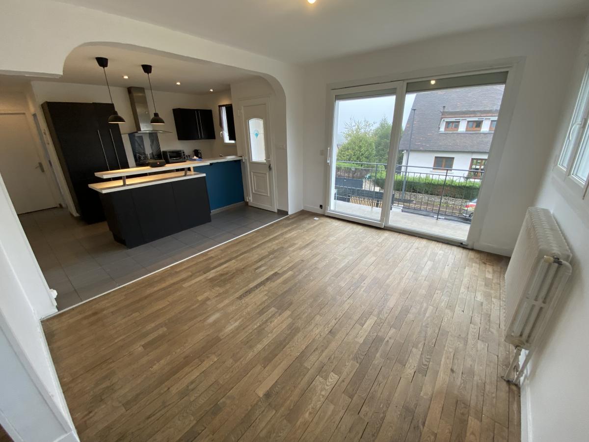 Maison 5 pièces 384 m² · à Bretteville-sur-Odon · 384 m² · 261 250 €