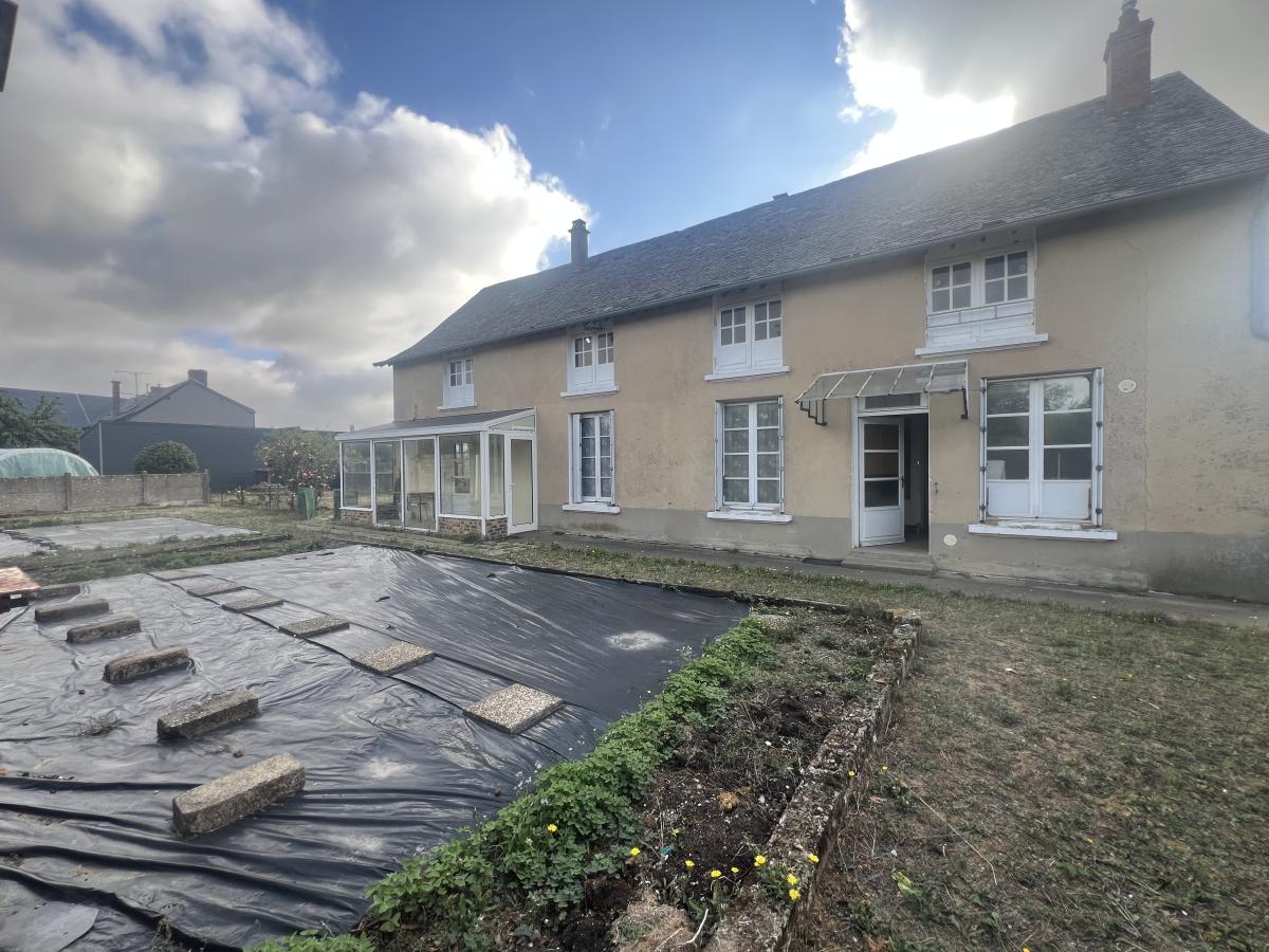 Maison 4 pièces 89 m² · à Meslay-du-Maine · 89 m² · 68 200 €