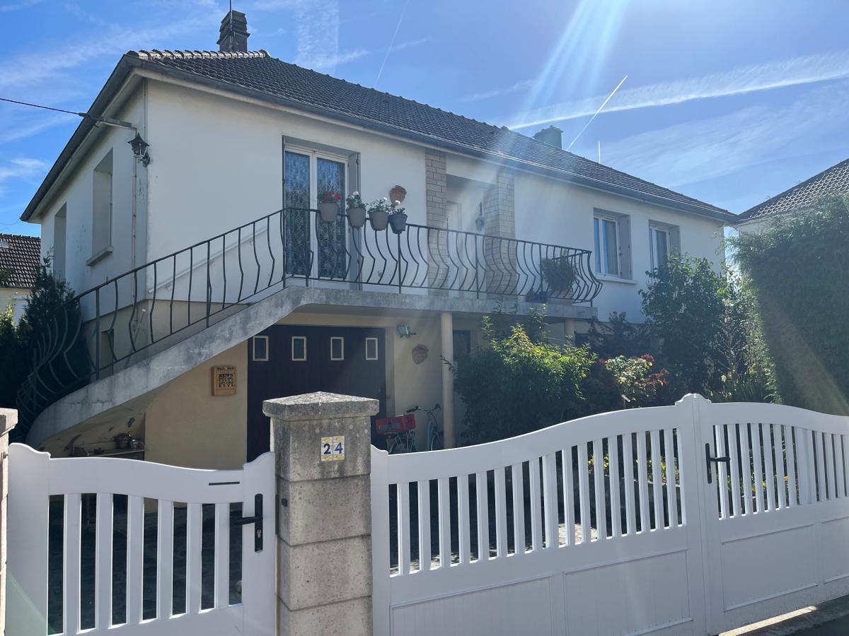 Maison 137 m² · à Carentan-les-Marais · 137 m² · 185 500 €