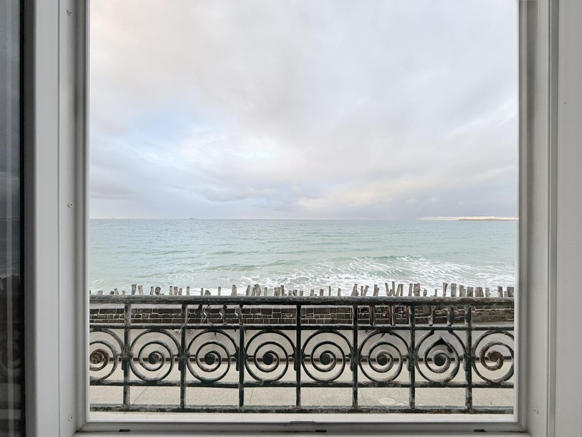 Appartement 5 pièces 121 m² · à Saint-Malo · 121,2 m² · 899 900 €