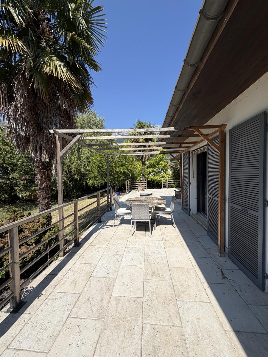 Maison 6 pièces 230 m² · à Claix · 229,9 m² · 675 000 €