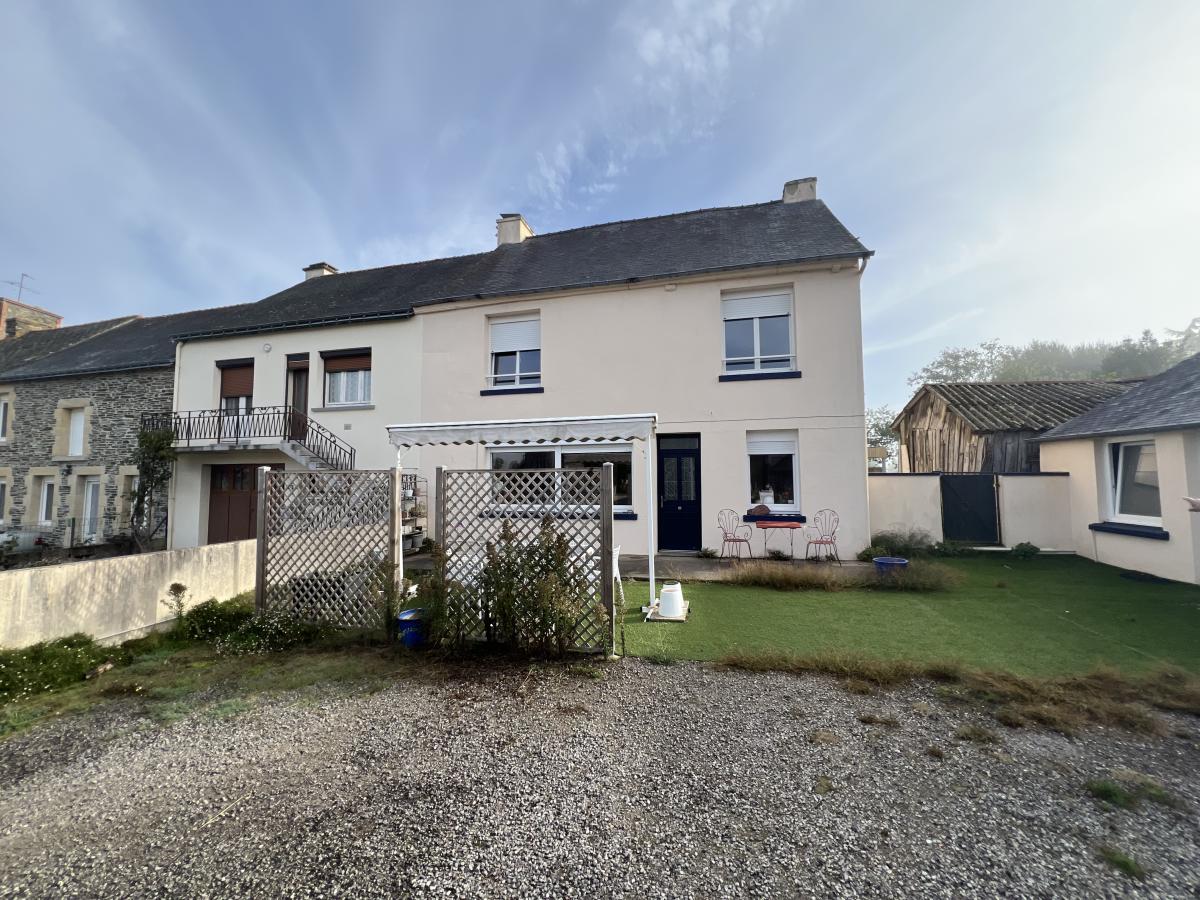 Maison 6 pièces 127 m² · à Loyat · 127 m² · 249 780 €