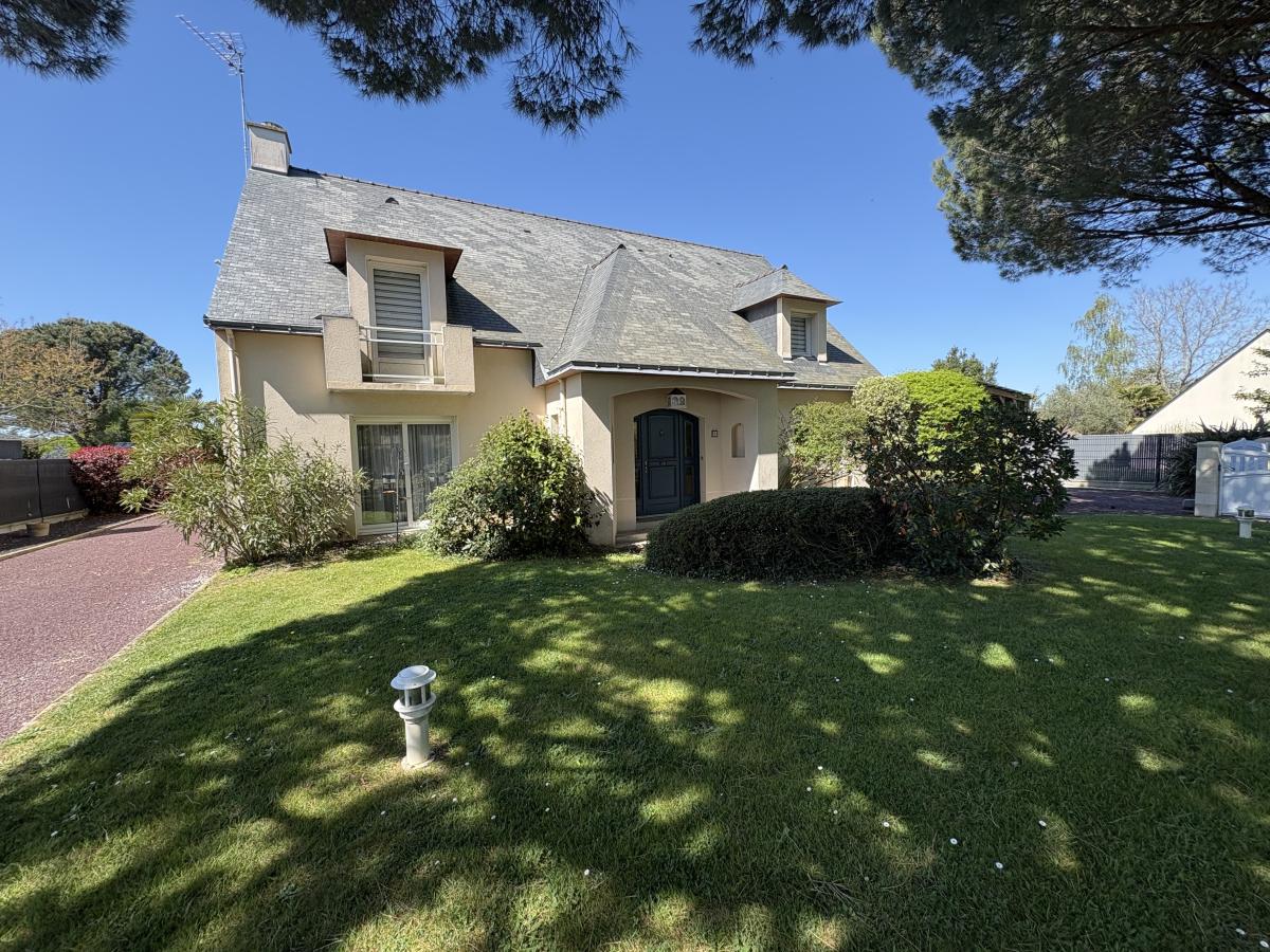 Maison 6 pièces 220 m² · à Missillac · 220 m² · 493 525 €