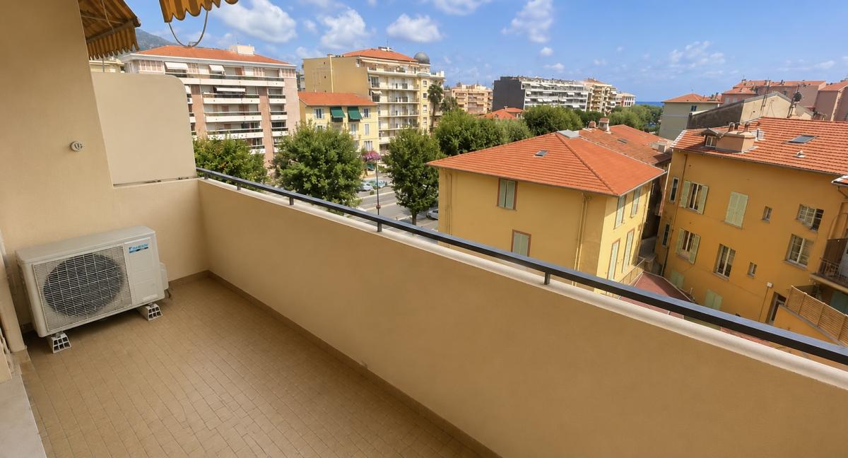 Appartement 2 pièces 55 m² · à Menton · 55 m² · 265 000 €