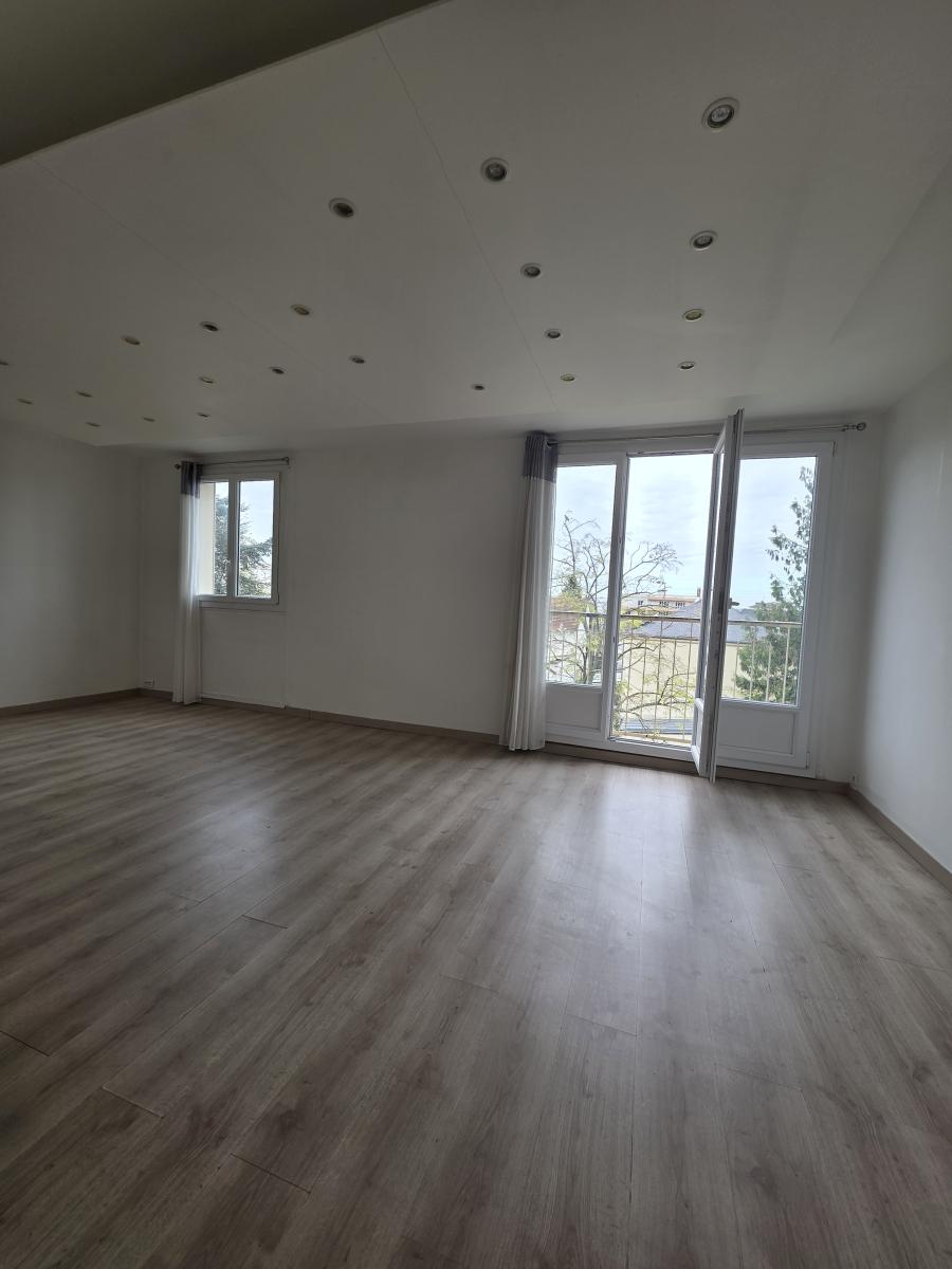 Appartement 4 pièces 68 m² · à Chatou · 68 m² · 256 000 €