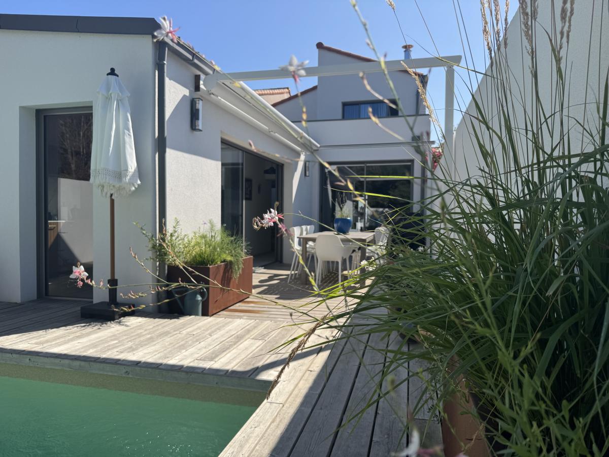 Maison 6 pièces 187 m² · à Les Sables-d'Olonne · 187 m² · 950 000 €