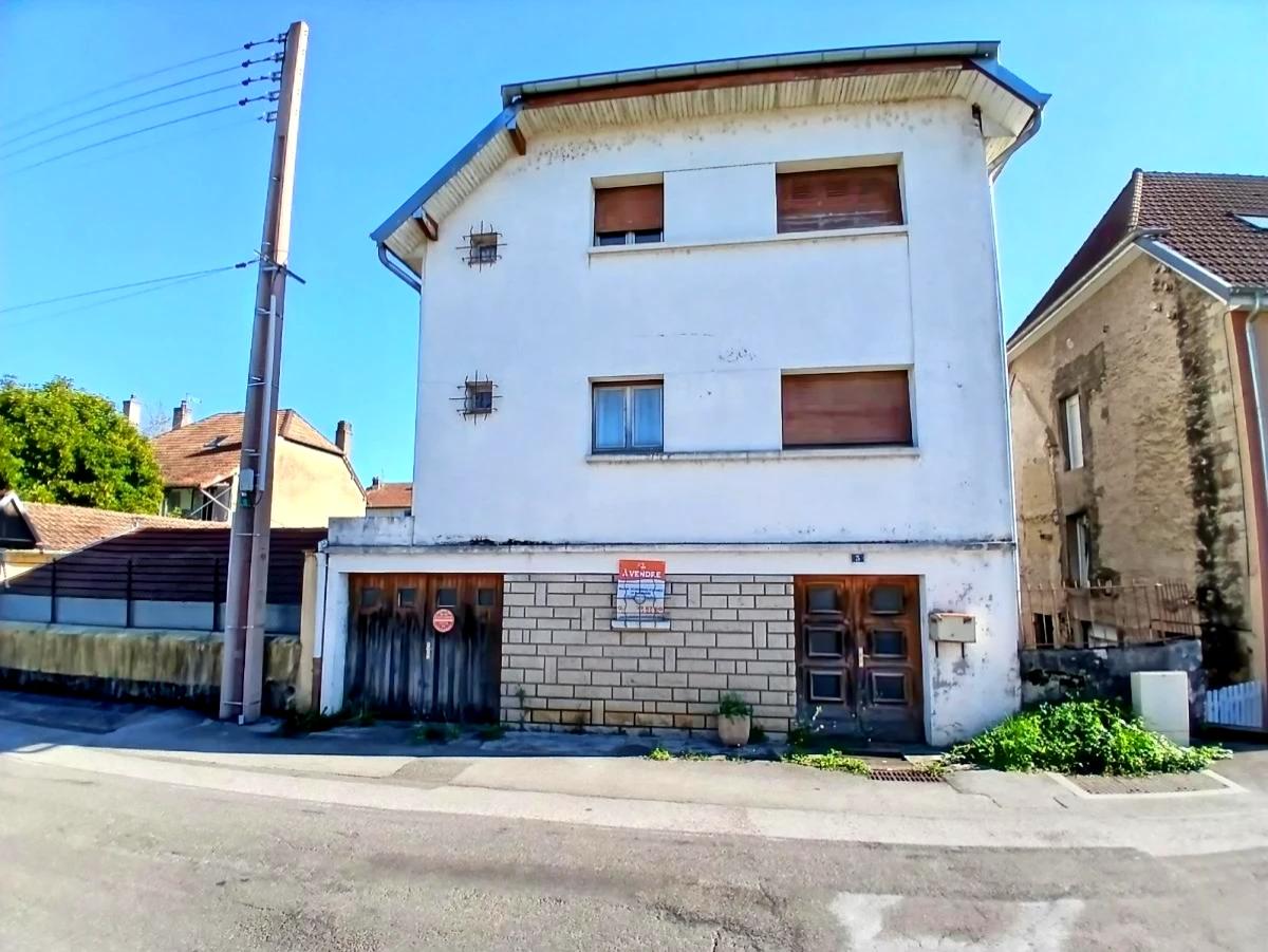 Maison 5 pièces 129 m² · à L'Isle-sur-le-Doubs · 129 m² · 49 500 €