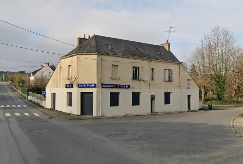 Immeuble 150 m² · à Quéven · 150 m² · 177 560 €