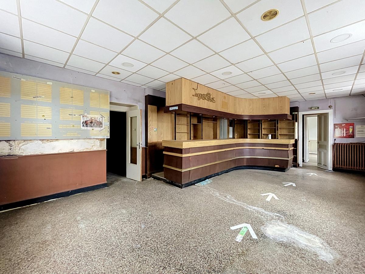 Immeuble 150 m² · à Quéven · 150 m² · 177 560 €