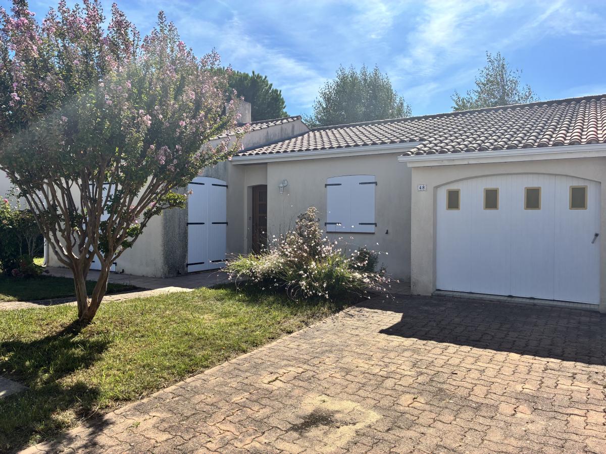 Maison 4 pièces 80 m² · à Saint-Hilaire-de-Riez · 79,6 m² · 282 600 €