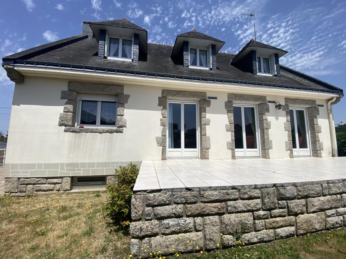 Maison 6 pièces 132 m² · à Plumelec · 132 m² · 229 900 €