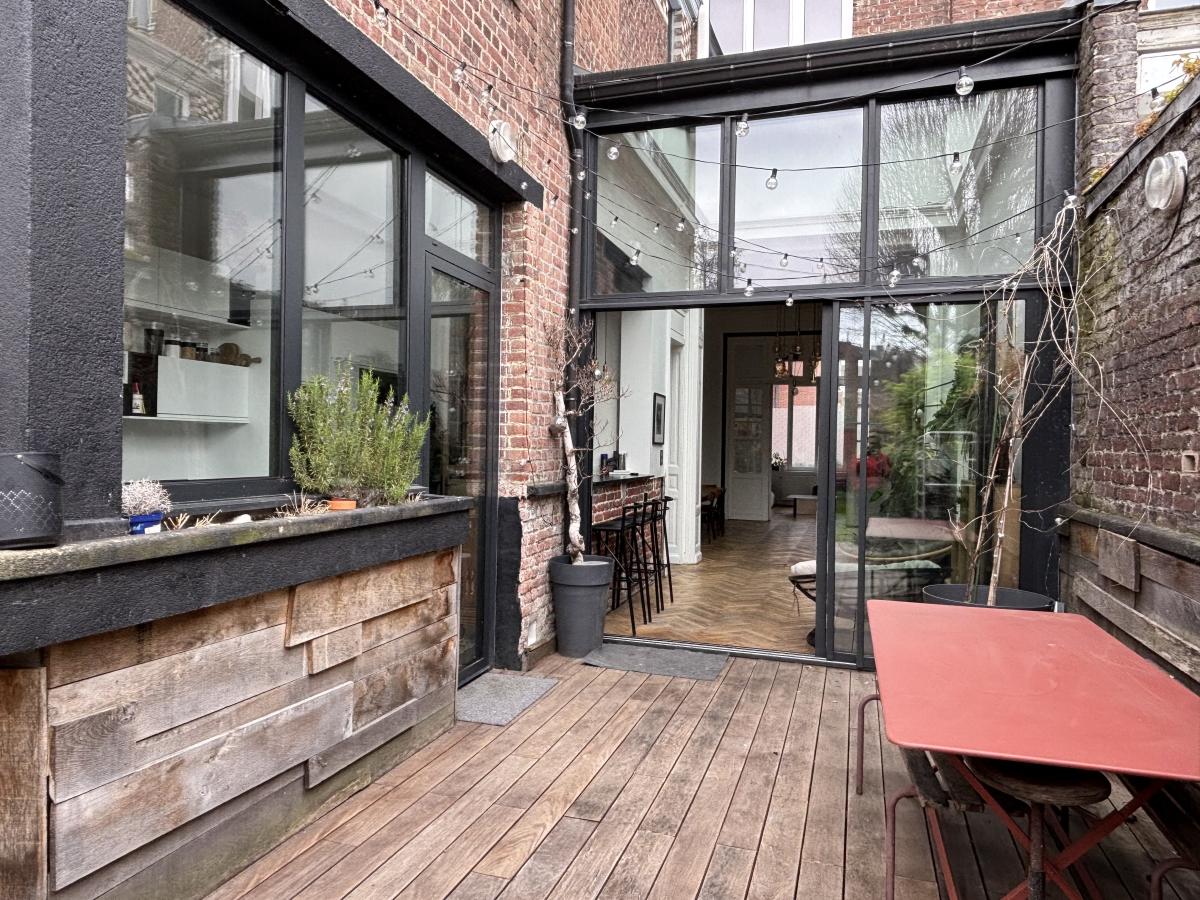 Maison 9 pièces 235 m² · à Lille · 235 m² · 900 000 €