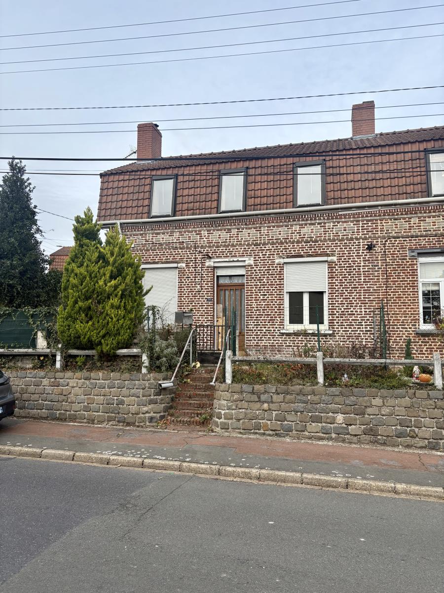 Maison 5 pièces 80 m² · à Liévin · 79,7 m² · 95 500 €