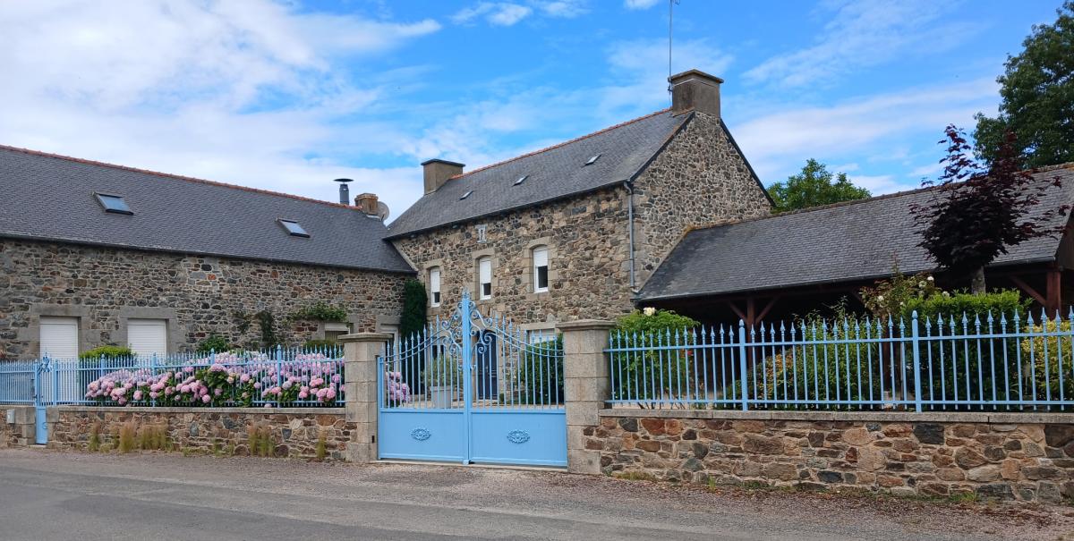 Maison 223 m² · à Coëtmieux · 223 m² · 399 190 €