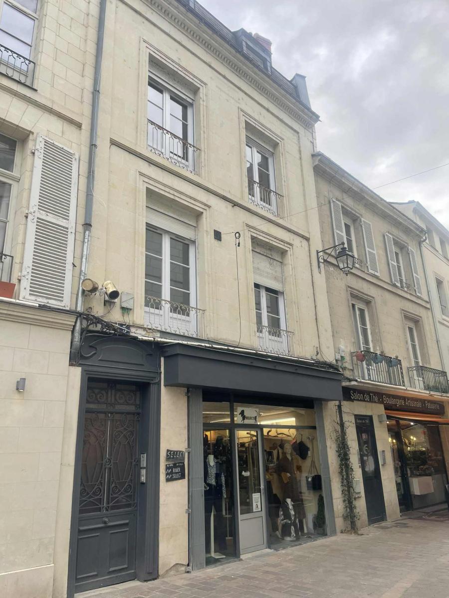 Local commercial 109 m² · à Saumur · 109 m² · 84 800 €