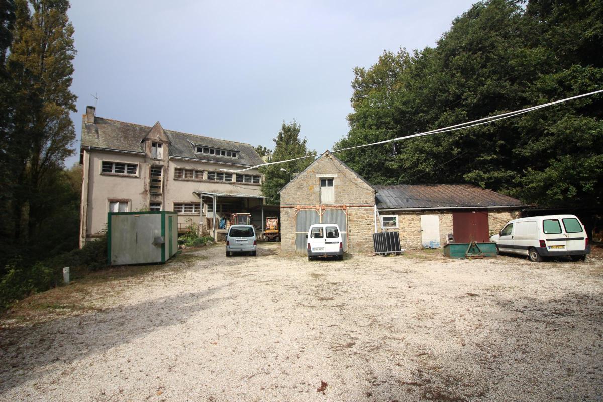 Minoterie PONT-SCORFF · 1 124,4 m² · 519 920 €