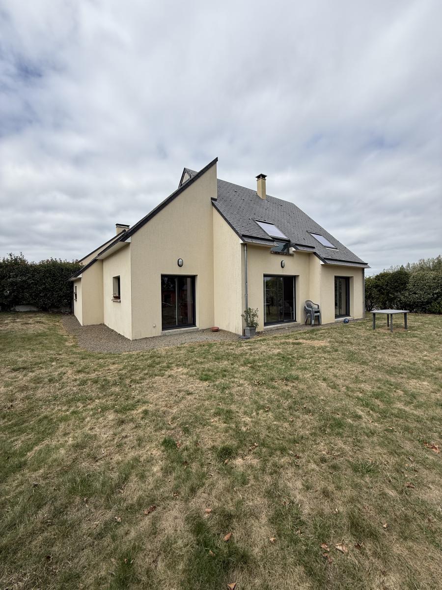 Maison 6 pièces 125 m² · à Marcey-les-Grèves · 125 m² · 306 560 €