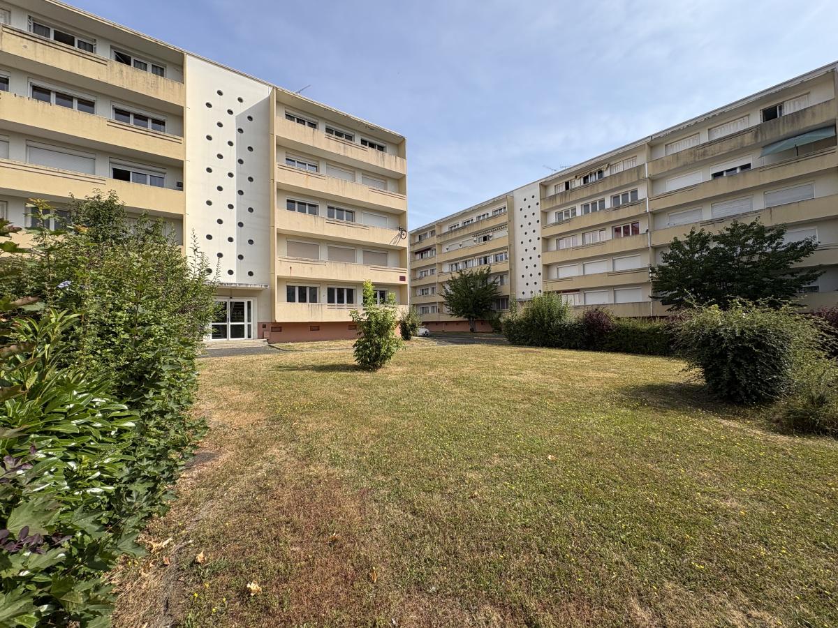 Appartement 4 pièces 66 m² · à Laon · 66 m² · 44 500 €