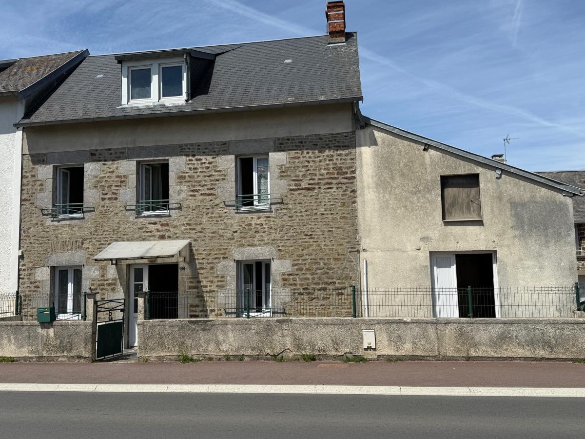Maison 5 pièces 80 m² · à Lengronne · 79,9 m² · 106 300 €