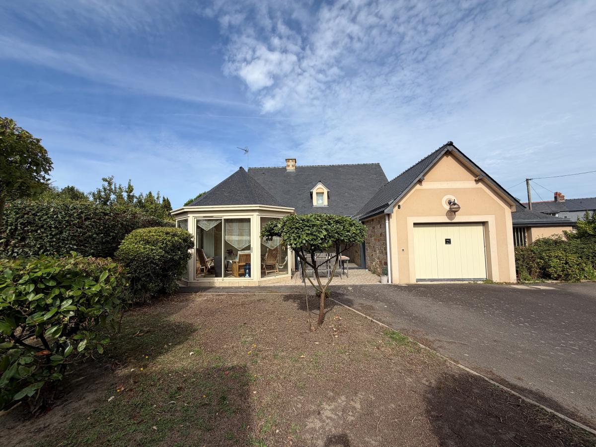 Maison 6 pièces 180 m² · à Dinard · 180,2 m² · 1 043 750 €