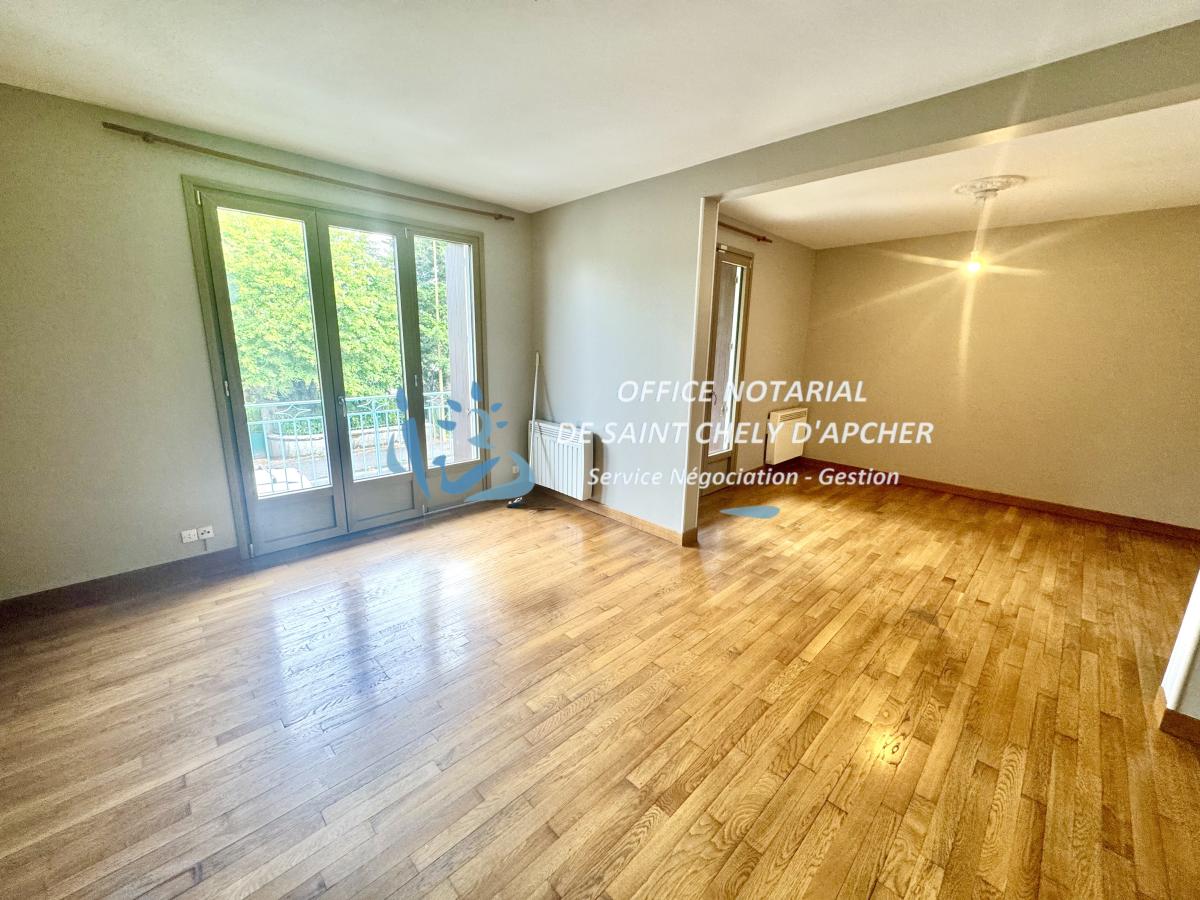 Appartement 4 pièces 93 m² · à Saint-Chély-d'Apcher · 93 m² · 169 000 €