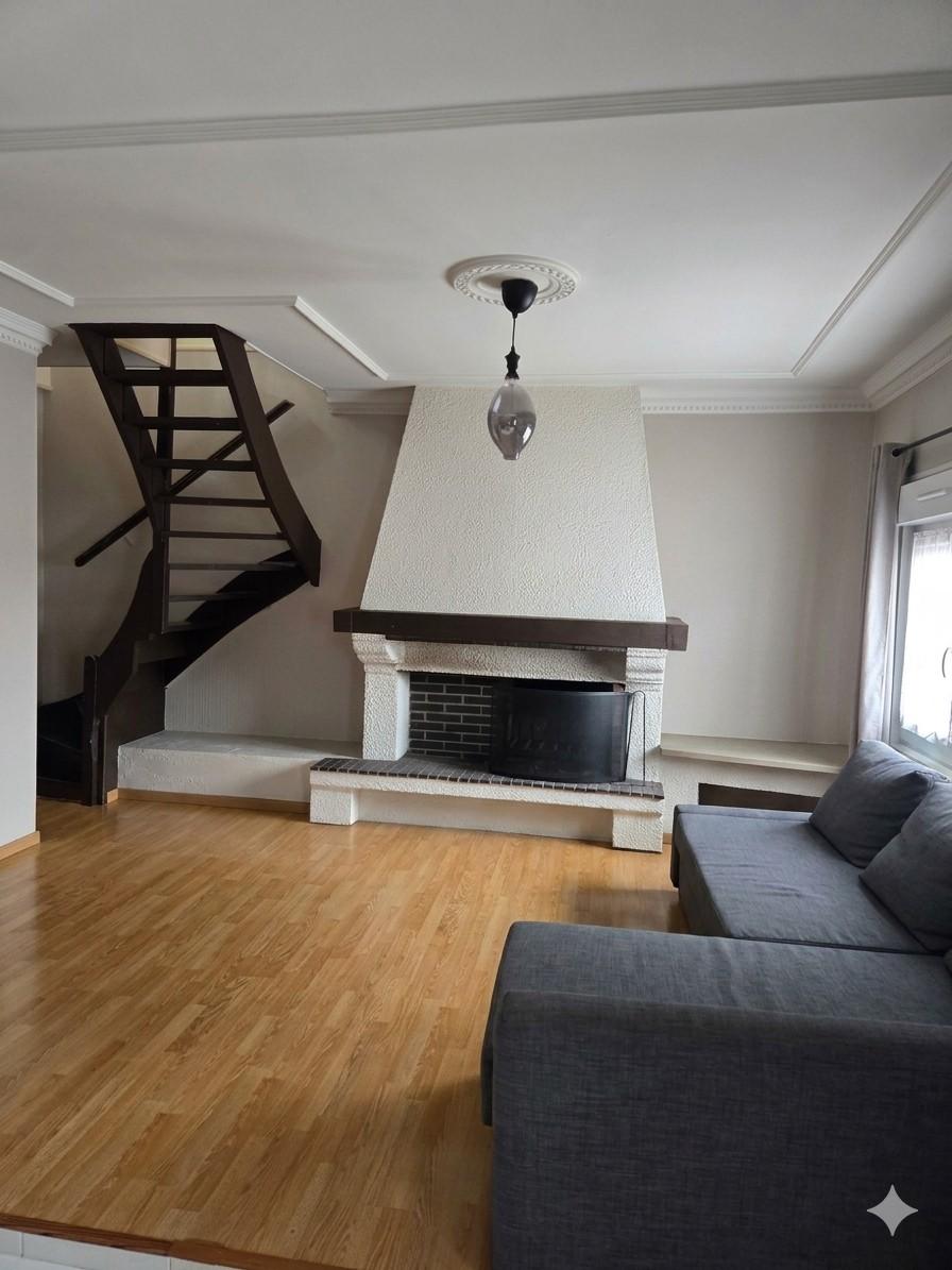 Appartement 4 pièces 103 m² · à Sin-le-Noble · 102,6 m² · 710 €/mois