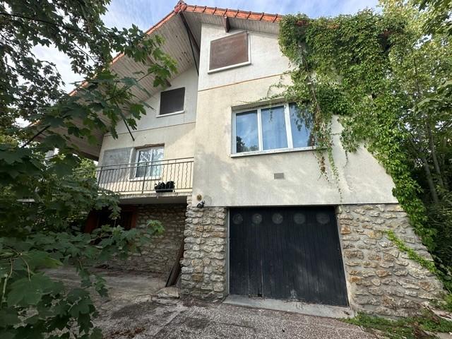 Maison 6 pièces 165 m² · à Évry · 165,5 m² · 120 000 €