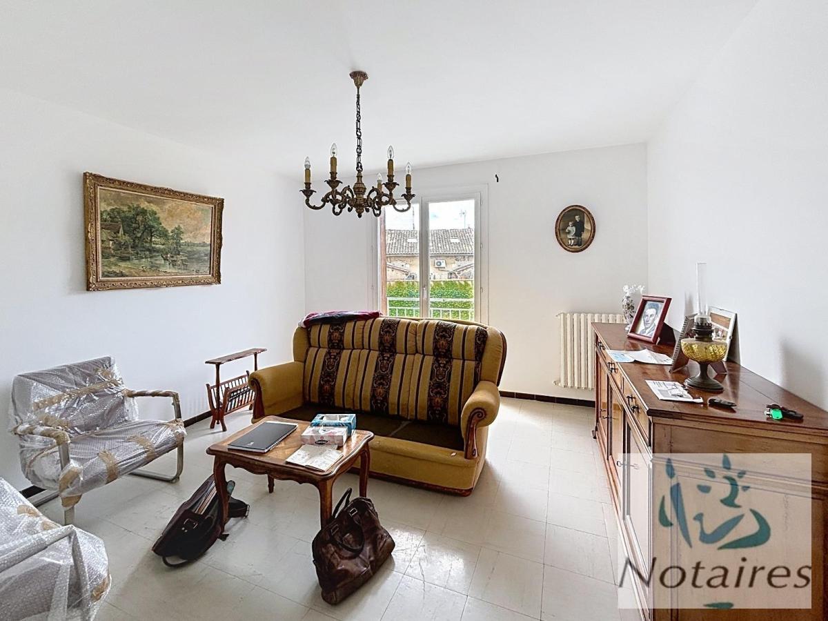 Appartement 4 pièces 76 m² · à Salon-de-Provence · 76,1 m² · 130 000 €