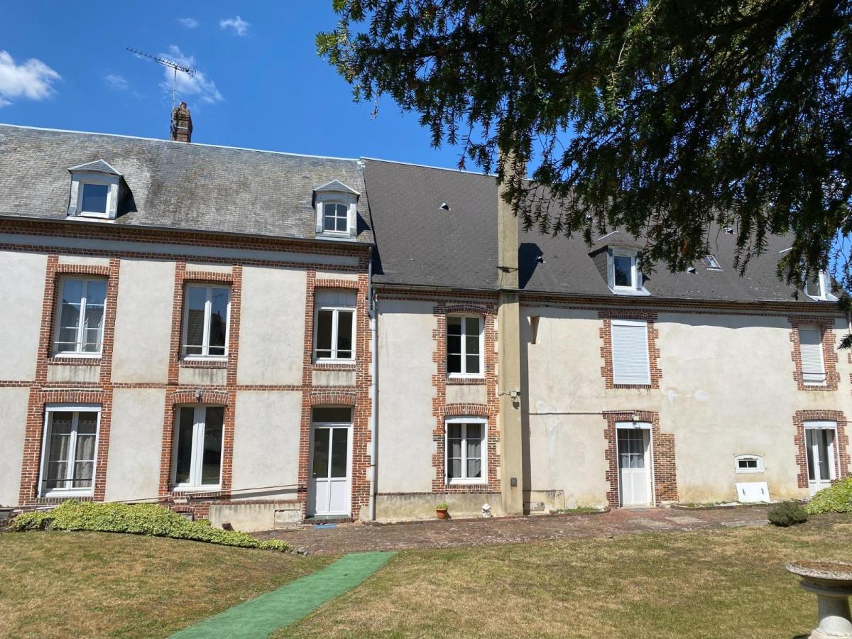 Maison 11 pièces 252 m² · à L'Aigle · 252 m² · 284 900 €