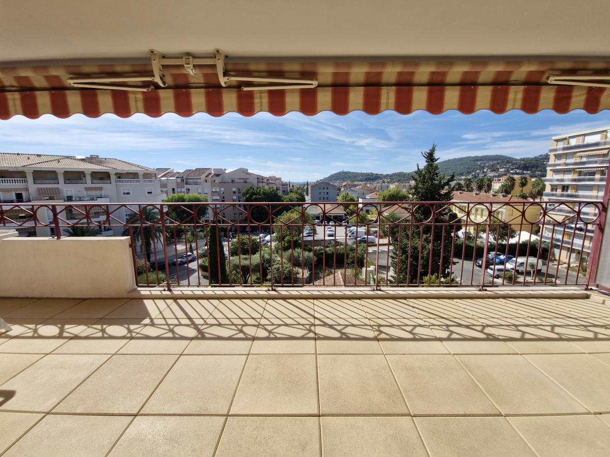 Appartement 4 pièces 116 m² · à Hyères · 115,7 m² · 725 000 €