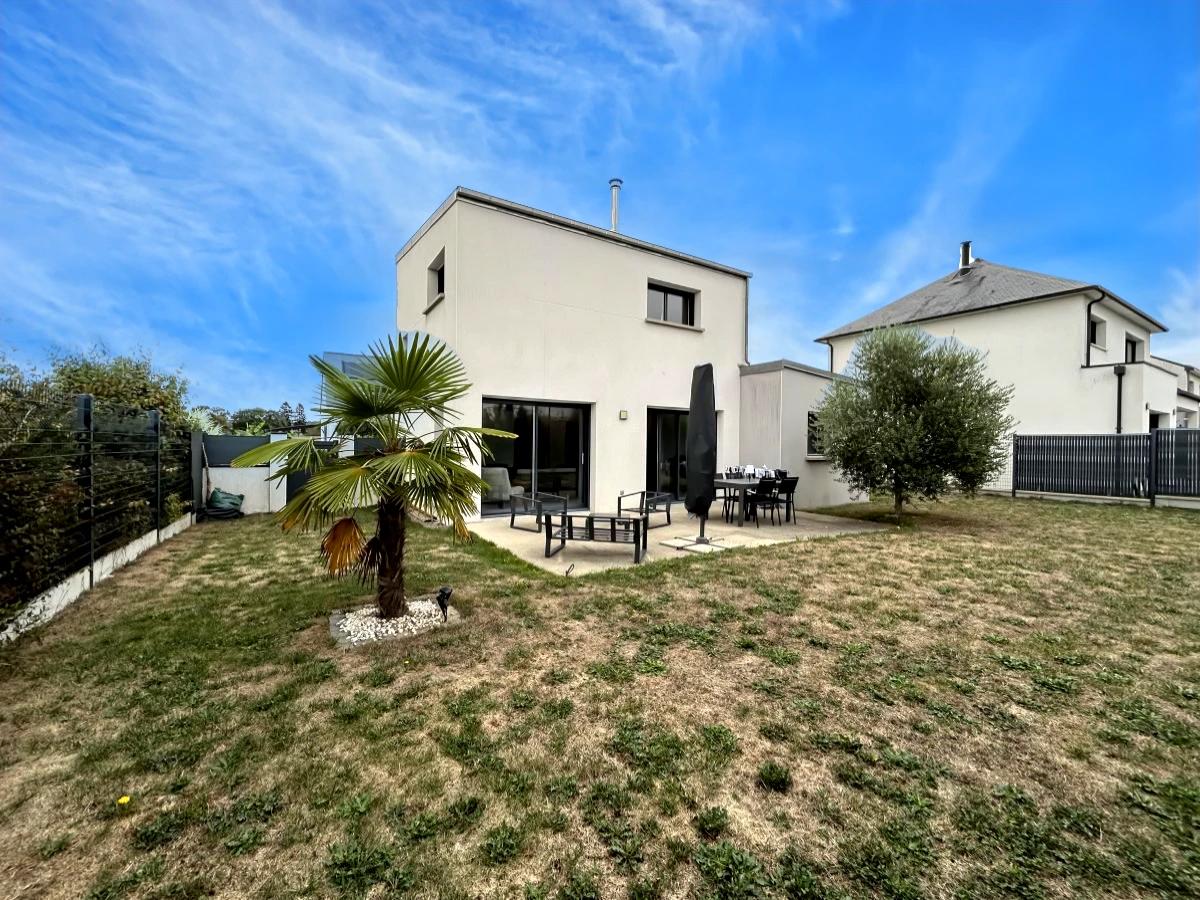 Maison 6 pièces 107 m² · à Domloup · 107 m² · 334 400 €