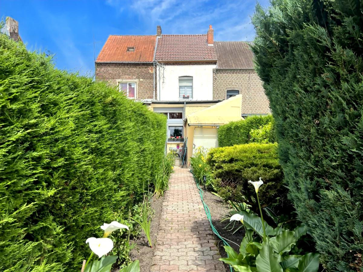Maison 3 pièces 90 m² · à Saint-Amand-les-Eaux · 90 m² · 146 000 €